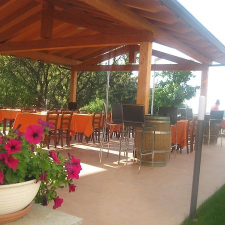 Albergo Del Turista Vernasca Екстер'єр фото