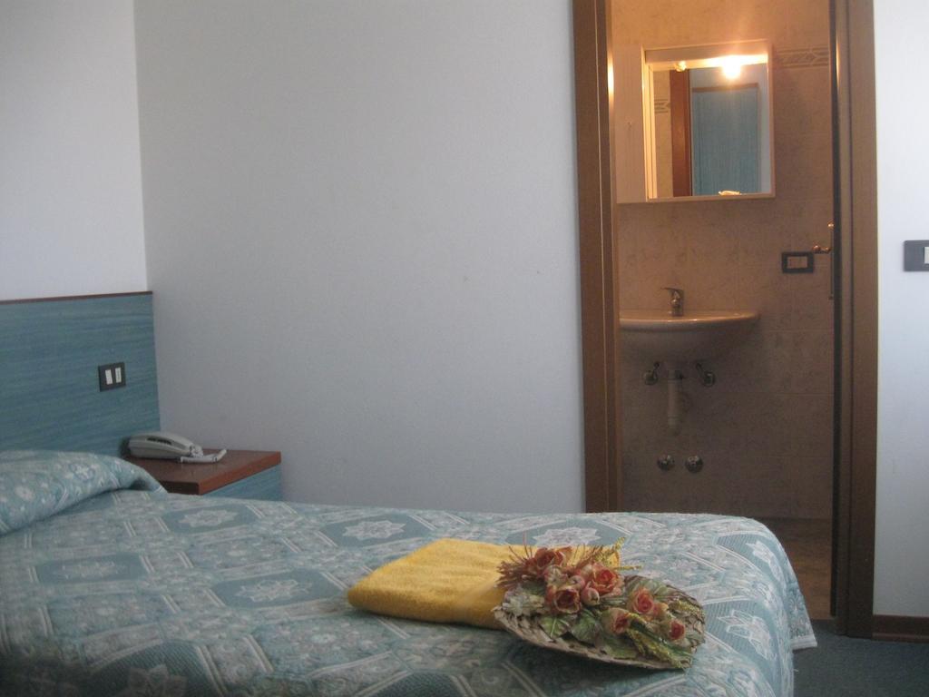 Albergo Del Turista Vernasca Екстер'єр фото