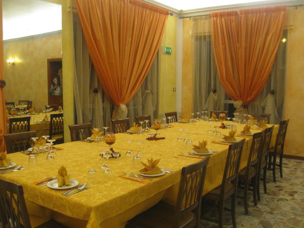 Albergo Del Turista Vernasca Екстер'єр фото