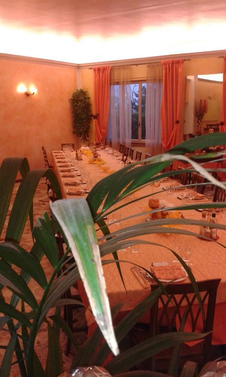 Albergo Del Turista Vernasca Екстер'єр фото